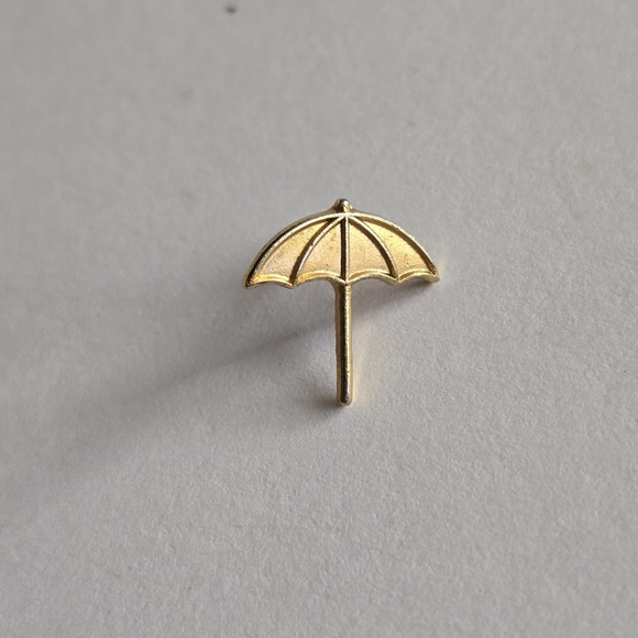 Vintage umbrella pin gold tone parasol brooch tiny - Picture 7 of 7